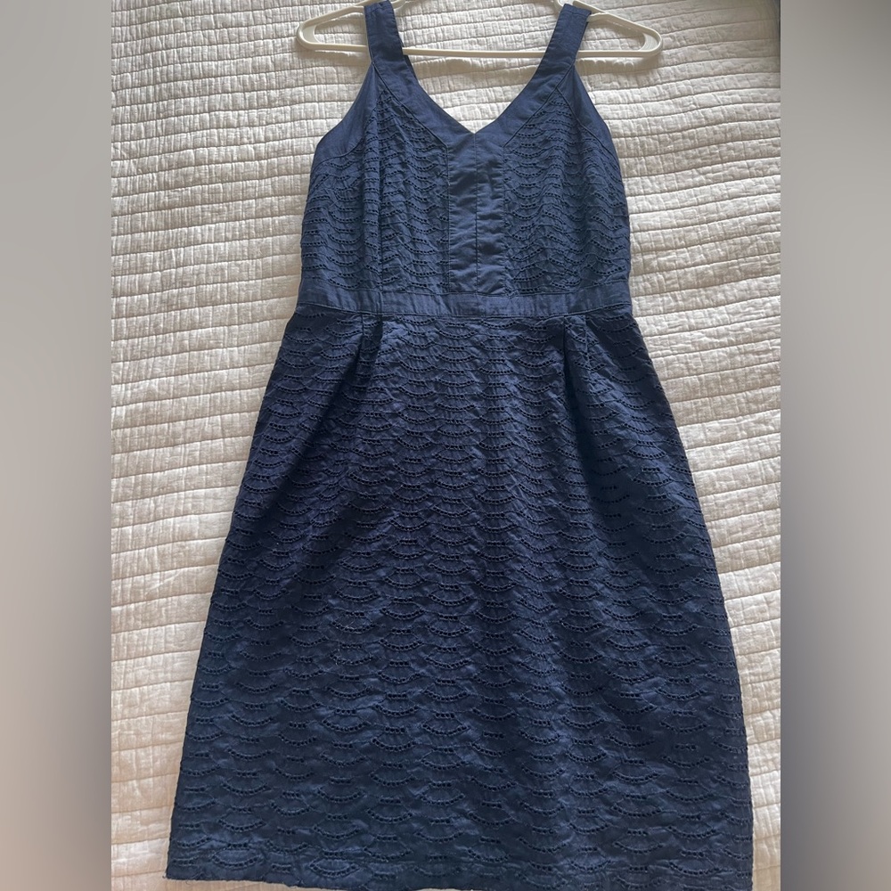 Old navy dress. Size 2